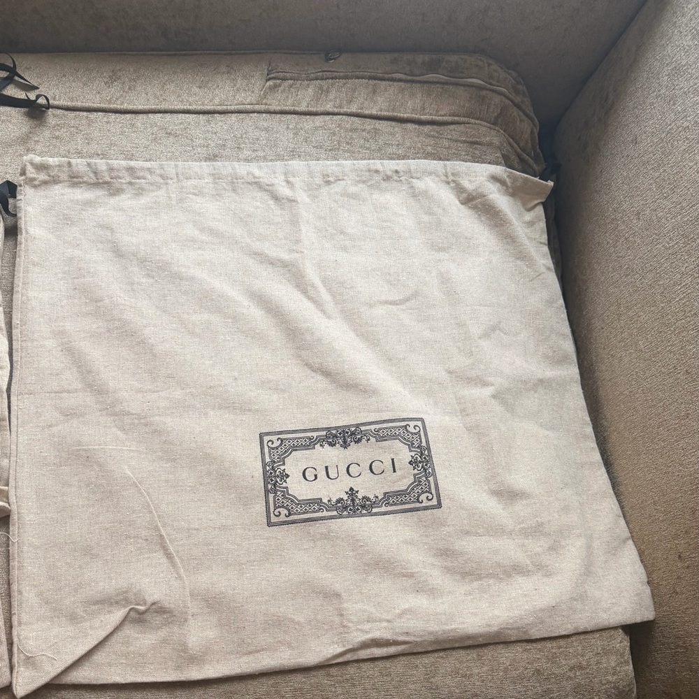 7 Gucci Tan Logo Dust Bag varieties Authentic Qty. (7) includes 2 white logo bag